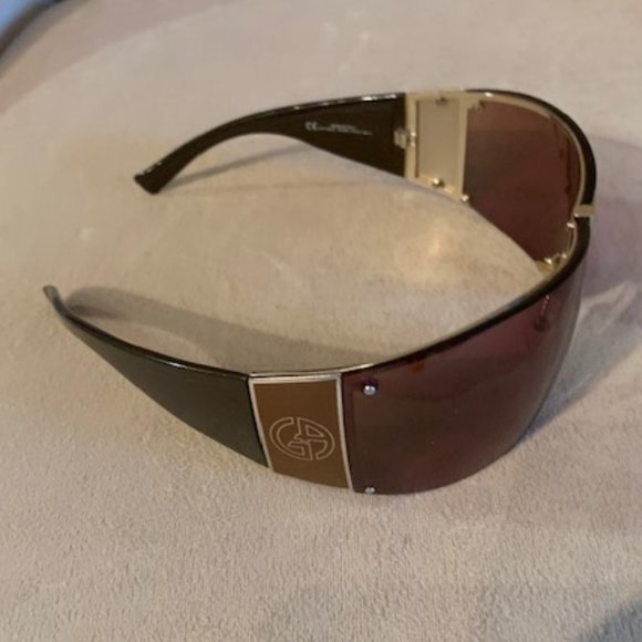 Giorgio Armani Unisex Sunglasses - Picture 2 of 5